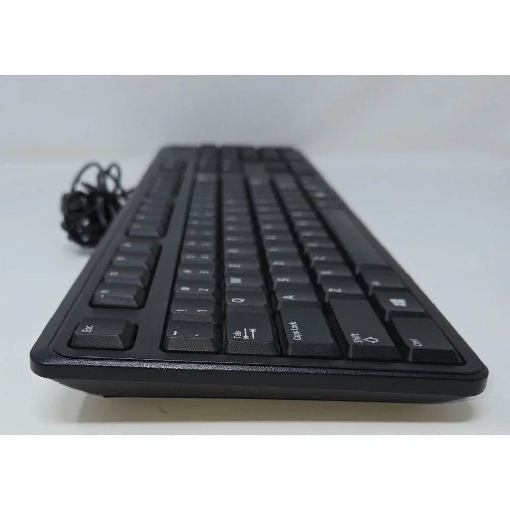 Dell Quiet Key Keyboard KB212-B 104 Key USB Wired Ultra Slim Keyboard Lot of 5